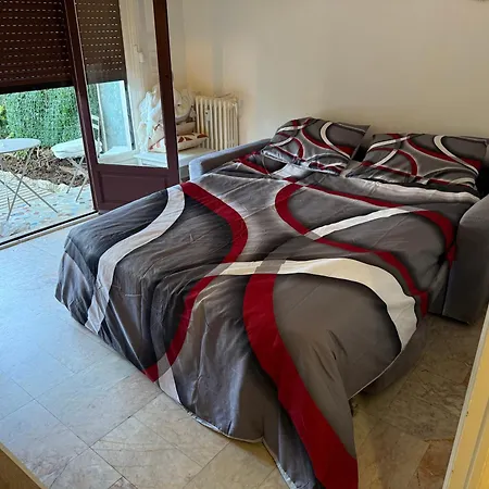 Studio Calme A Deux Pas De La Mer Avec Jardin Et Parking Prive Beaulieu-sur-Mer Exterior photo