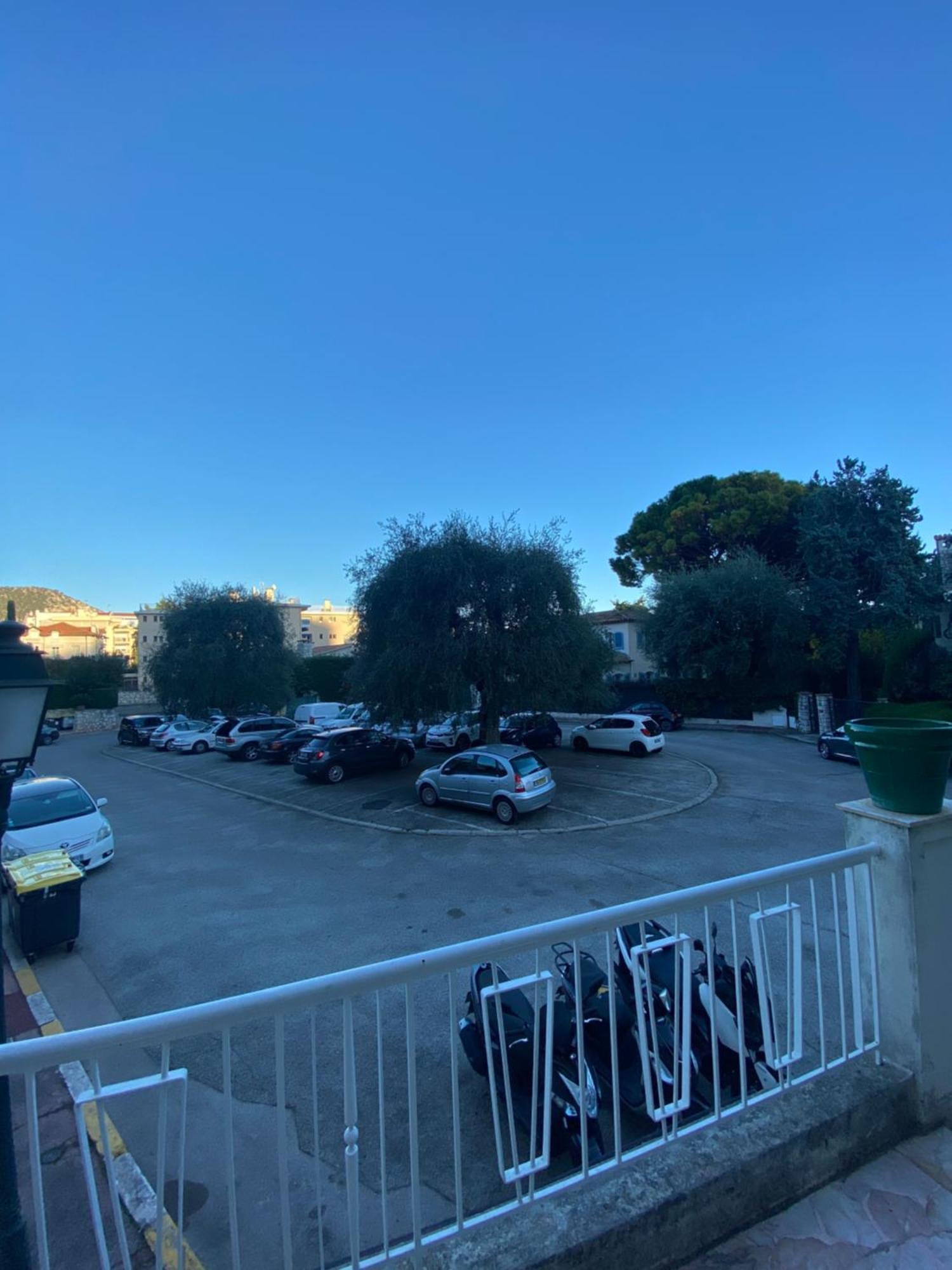 Apartment Calme A Deux Pas De La Avec Jardin Et Parking Prive *