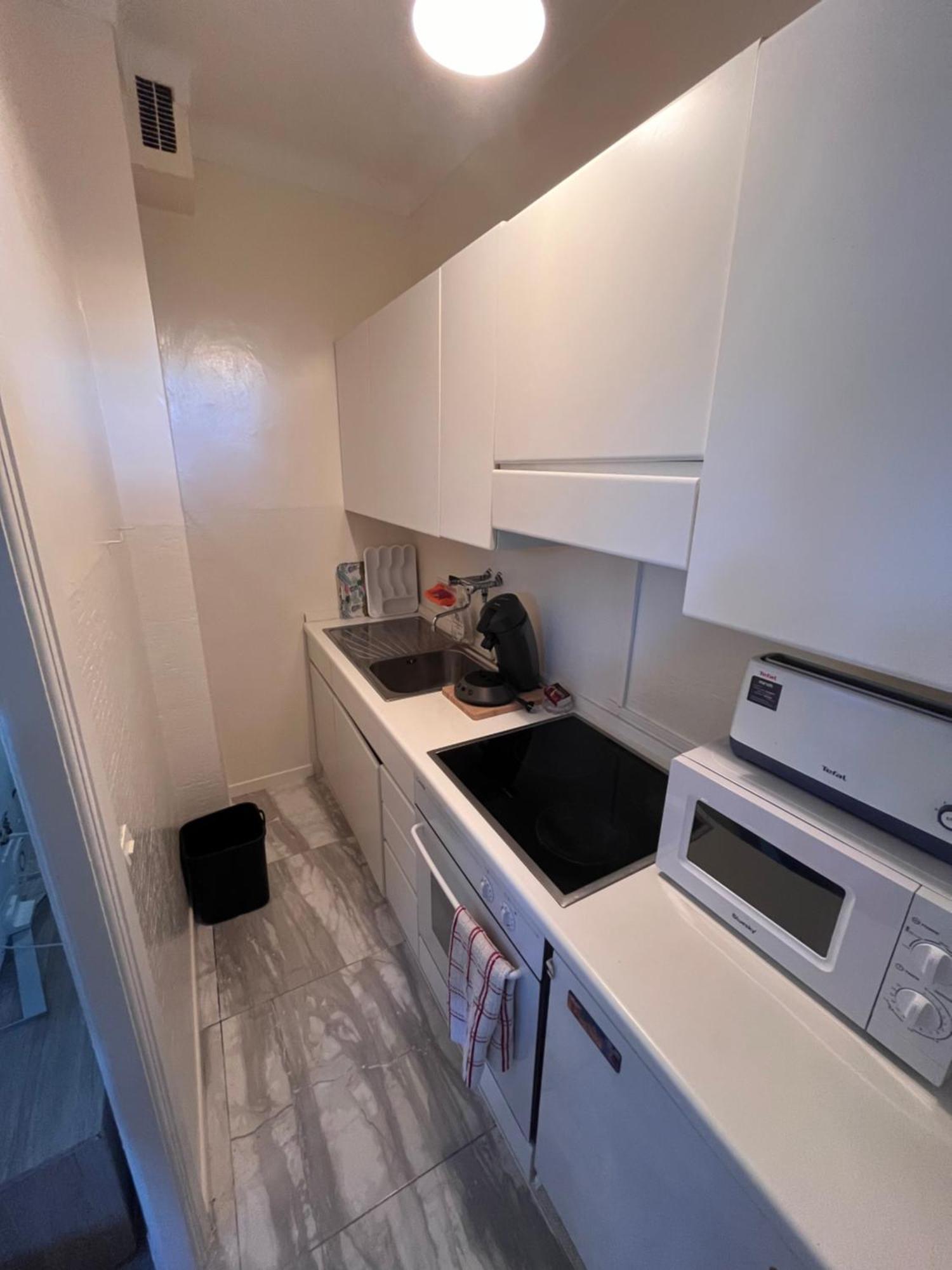 Apartment Calme A Deux Pas De La Avec Jardin Et Parking Prive